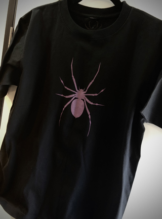 【チャリティー企画商品】 【ネクロマンス NECROMANCE】 スパイダー Ｔシャツ＜パープル/Purple/紫＞ Spider T-Shirt 蜘蛛