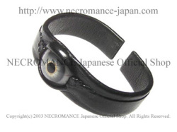 【ネクロマンス NECROMANCE】 レザー義眼バングル Leather Eye Bangle ＜ブルー/Blue/青＞ 目玉 革