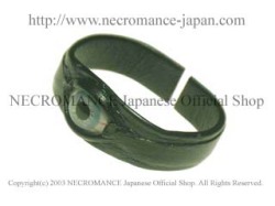 【数量限定 ご予約受付中】【ネクロマンス NECROMANCE】 レザー義眼バングル Leather Eye Bangle ＜ライトブルー/Light Blue＞ 目玉 革