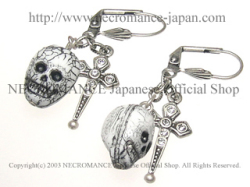【ネクロマンス NECROMANCE】 クロス&スカルピアス Cross & Skull Pierce 骸骨 十字架