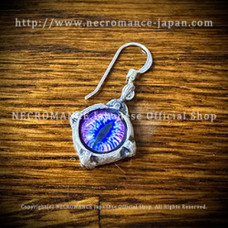 【ネクロマンス NECROMANCE】 シルバー義眼ピアス Silver Glass Eye Pierce ＜パープル ブルー/Purple Blue/紫青＞ 目玉 悪魔 ドラゴン Dragon 龍