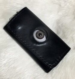 【ネクロマンス NECROMANCE】【限定受注生産】 レザー義眼キーケース Leather Glass Eye Key Case ＜ヘーゼル/Hazel/茶色＞ 目玉 本革