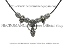 【ご予約受付中】【ネクロマンス NECROMANCE】 ＮＥＷスカルネックレス (ショート) Skull Necklace ＜New Skull＞ 骸骨