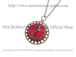 【ネクロマンス NECROMANCE】レッドヴァンパイア義眼ブラスハートネックレス Red Vampire Glass Eye Brass heart Necklace 吸血鬼 目玉