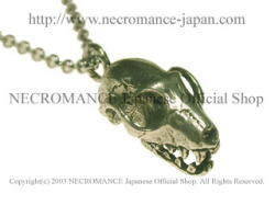 【ネクロマンス NECROMANCE】 バットスカルネックレス Bat Skull Necklace コウモリ 蝙蝠 頭蓋骨 骸骨