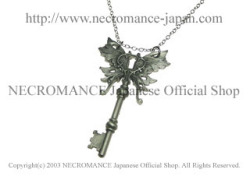 【ネクロマンス NECROMANCE】 シルバーバタフライキーネックレス Silver Butterfly Key Necklace ＜Silver / Double joint＞ 蝶々 鍵