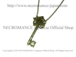 【ネクロマンス NECROMANCE】 ブラスローズ＆キー ネックレス Brass Rose and Key Necklace 薔薇 鍵 バラ