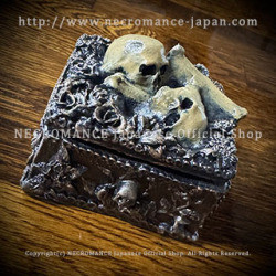 【ネクロマンス NECROMANCE】スカル ＆ ローズ ボックス Skull & Rose small rectangle storage box 骸骨 薔薇 小物入れ