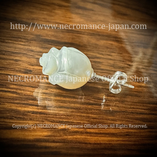 013Af【高級感】ピアス　花　ローズ　大人可愛い　パール　淡水真珠　S925 楽天市場】《PREMIUM》オーロラ花珠真珠 ピアス 7.5-8.0mm K18WG