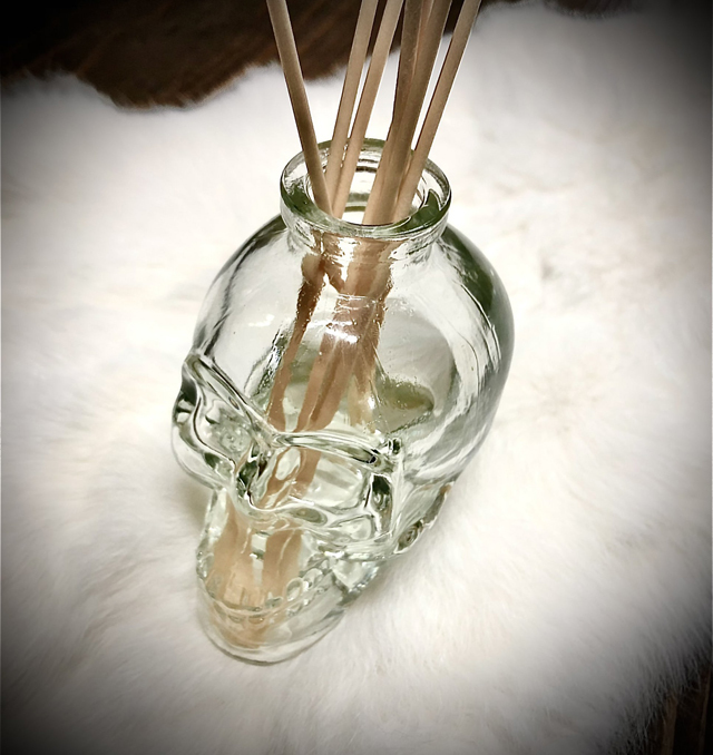 ネクロマンス NECROMANCE【 数量限定 スカル グラス ボトル Skull