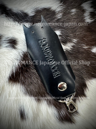 ネクロマンス NECROMANCE】【 レザーバットキーケース Leather Bat Key