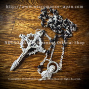 【ネクロマンス NECROMANCE】【数量限定】 ブラックグラスロザリオネックレス Black Glass Rosary Necklace＜ローズヴァイン＞ 十字架 クロス 薔薇