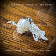 【ネクロマンス NECROMANCE】 リアルスカルパールネックレス ＜ホワイト/White/白色＞ Real Skull pearl Necklace 真珠 淡水パール 骸骨