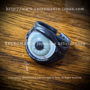スカル　義眼　バングル ネクロマンス NECROMANCE【レザー義眼バングル Leather Eye Bangle