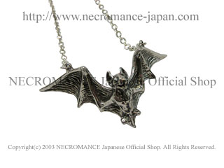 【ネクロマンス NECROMANCE】 ビックフライングバットネックレス Big Frying Bat Necklace 蝙蝠 コウモリ