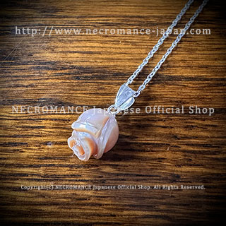 【ネクロマンス NECROMANCE】 ローズ パール ネックレス ＜ピンク/Pink/桃色＞ Rose pearl Necklace 真珠 淡水パール 薔薇