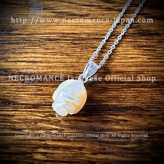 【ネクロマンス NECROMANCE】 ローズ パール ネックレス ＜イエロー/Yellow/黄色＞ Rose pearl Necklace 真珠 淡水パール 薔薇