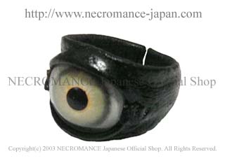 【数量限定 ご予約受付中】【ネクロマンス NECROMANCE】 レザー義眼リング Leather Eye Ring ＜グリーン/Green/緑＞ 目玉 革