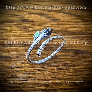 【ネクロマンス NECROMANCE】 シルバーローズリング ＜ブラック/Black/黒＞ Silver Blue Rose Ring 黒薔薇 指輪