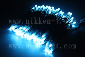 LEDイルミネーション、ストリング(ストレート)、常点、プロ仕様(V4)、100球、黒コード、アクアブルー(水色)