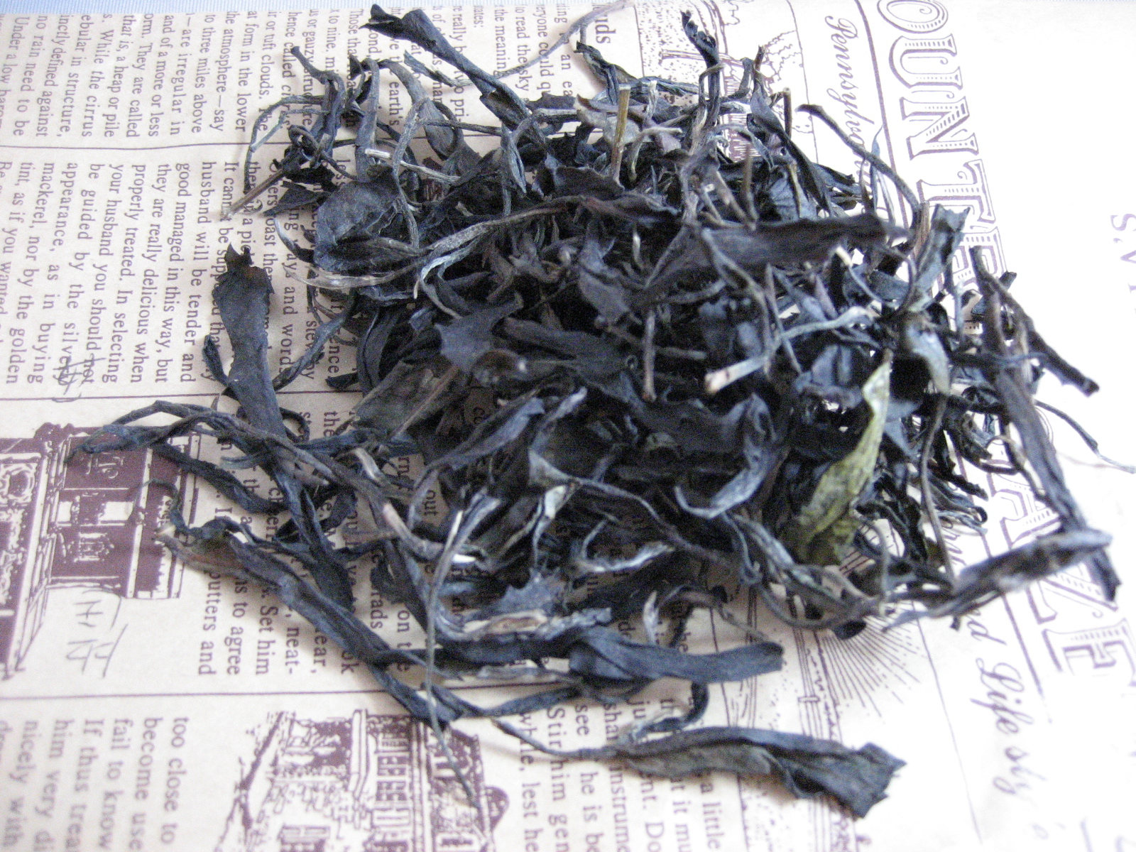 高血圧に効く！雲南銘茶・紫絹茶　５０ｇ入り