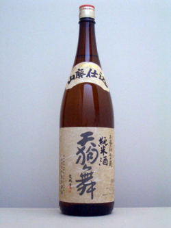 天狗舞山廃仕込純米酒1800ｍｌ（車多酒造）