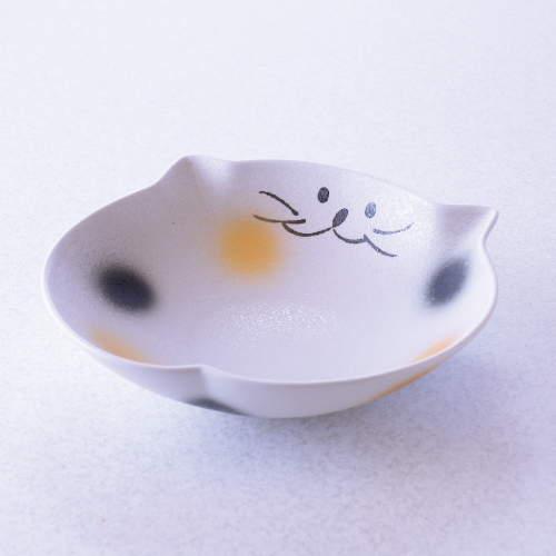【中鉢 三毛猫】のらや 猫食器 猫柄のかわいい猫耳中鉢