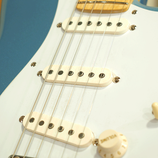 ギター combat   Stratocaster 2010 Fender Japan ST62-70TX '62 Reissue Stratocaster Sonic