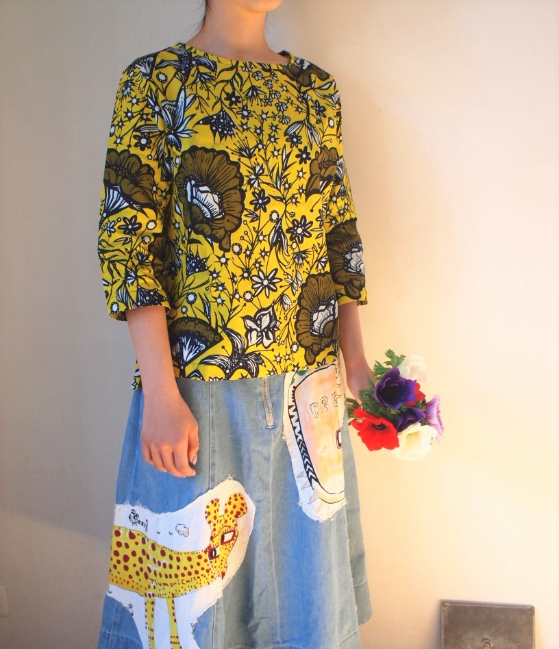 アフリカンプリントのシンプルブラウスI