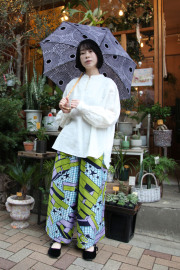 アフリカンプリントのワイドパンツ　　stars☆　フリーサイズ　丈88ｃｍ