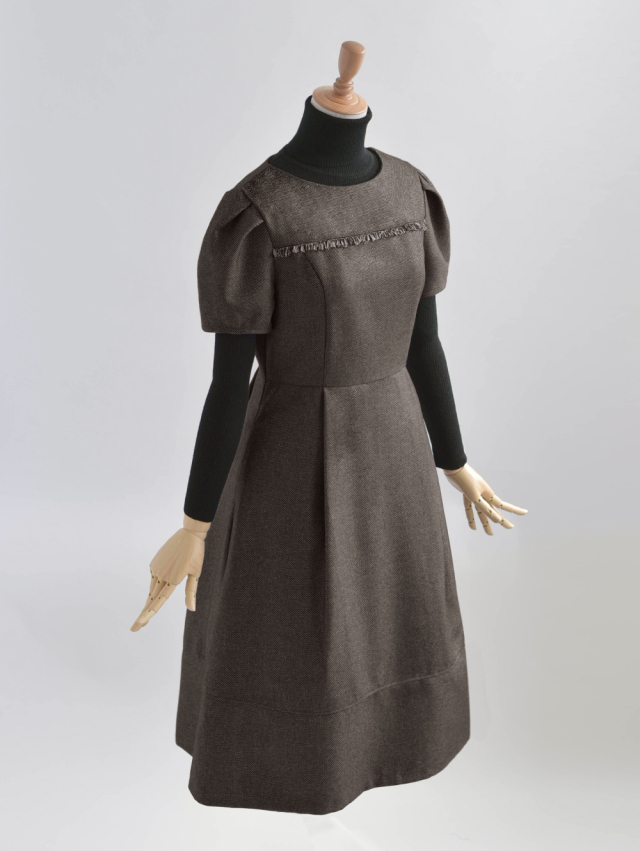 モダン ケープ コート】 お色展開：ホワイト,グレー ／ サイズ展開