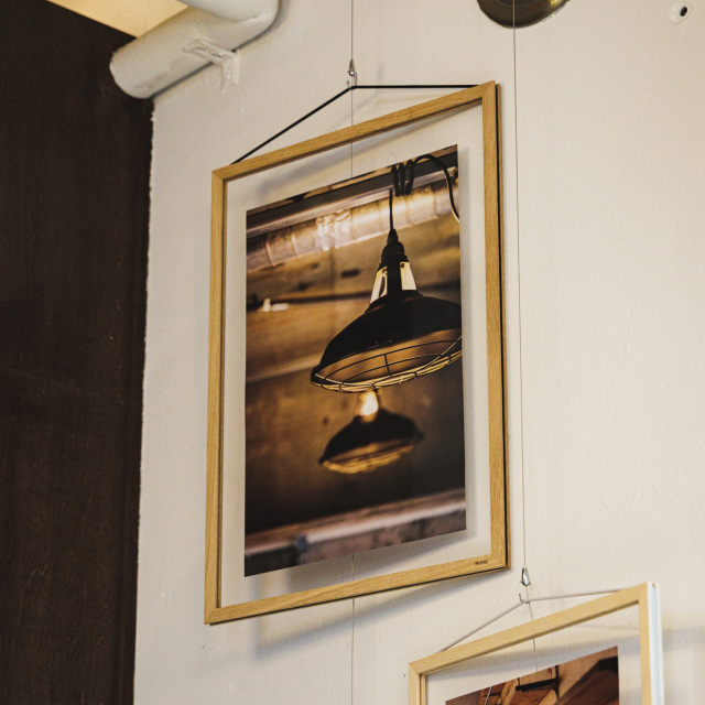 MOEBE FRAME OAK