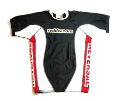 W-SIDE LOGO BATTLE RUSH GUARD