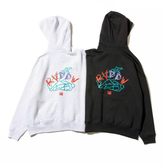 ARIAKE BIG SILHOUETTE SWEAT HOODIE