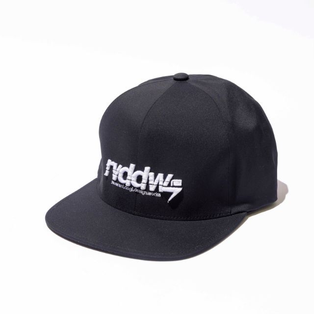 CIRCUIT LOGO FITTED CAP