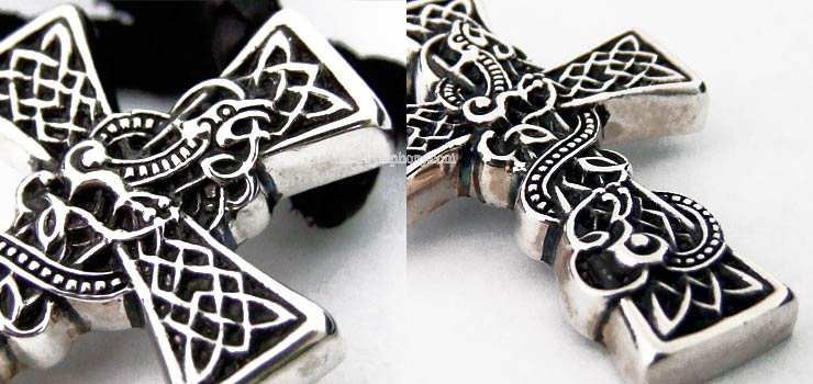 ������ϡ��� ChromeHearts ����ƥ��å��ڥ�����