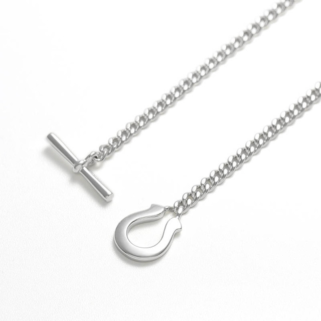 シンホースシュートグルブレスレット - カーブ SYMPATHY OF SOUL(シンパシーオブソウル) Thin Horseshoe Toggle Bracelet - Curb