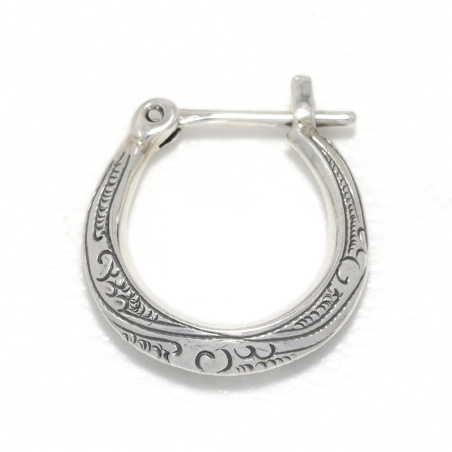 カーヴドムーンフープピアス Suman Dhakhwa×SYMPATHY OF SOUL(スーマンダックワ×シンパシーオブソウル) Carved Moon Hoop Pierce
