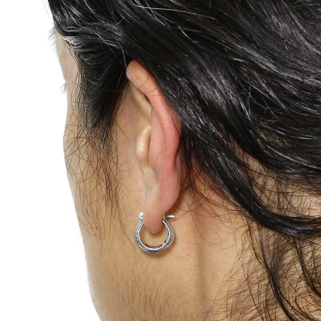 カーヴドムーンフープピアス Suman Dhakhwa×SYMPATHY OF SOUL(スーマンダックワ×シンパシーオブソウル) Carved Moon Hoop Pierce