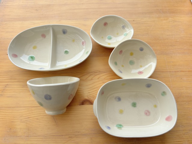 食器セット（かわいい）（名入れ可能）