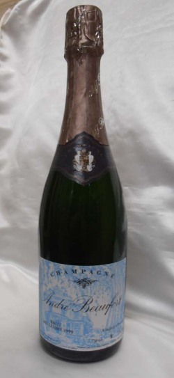 ��1999��POLISY BRUT MILLESIME/�ݥꥷ�����֥��åȡ��ߥ쥸��(Andre Beaufort/����ɥ졦�ܡ��ե�����)750ml