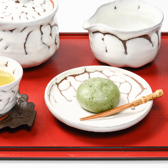 萩焼(伝統的工芸品)小皿のイメージ