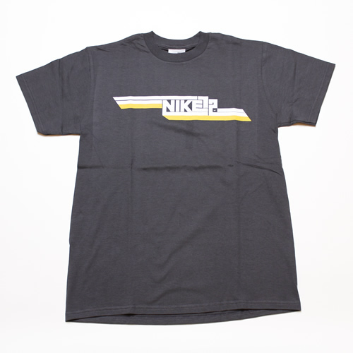 【D002】NIKE/Tシャツ