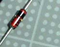 【シリコン】Visｈay　1N5223B：Zener　2.7V 0.5W