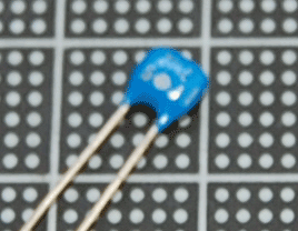 【セラミック】CORNING　0.22μ/50V　Mil-Spec（１０個１セット）