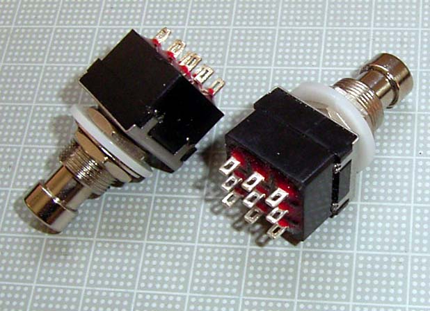 【フットスイッチ】N.B/9PIN　FOOT　SWITCH（3PDT)　黒