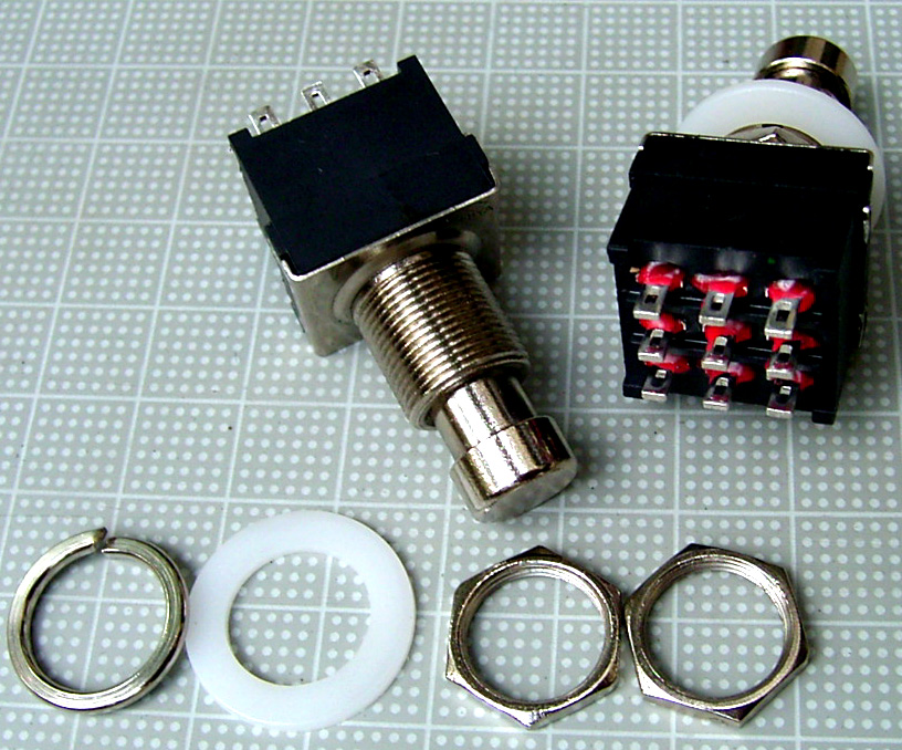 【フットスイッチ】N.B/High Durability 9PIN　FOOT　SWITCH（3PDT)