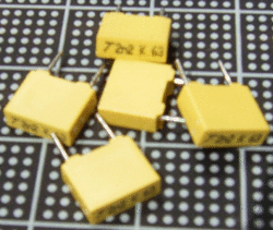 【BOX型フィルム】AVX：メタライズド・フィルム・コンデンサ　0.68～1μ