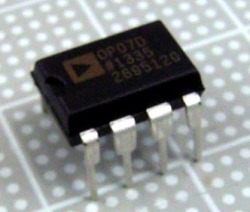 【オペアンプ】OP07D：Analog Devices(アナログ・デバイセズ）社製