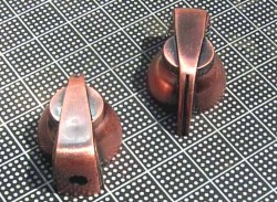 【ノブ】6.35mm（インチタイプ）チキンヘッド：ブロンズ風